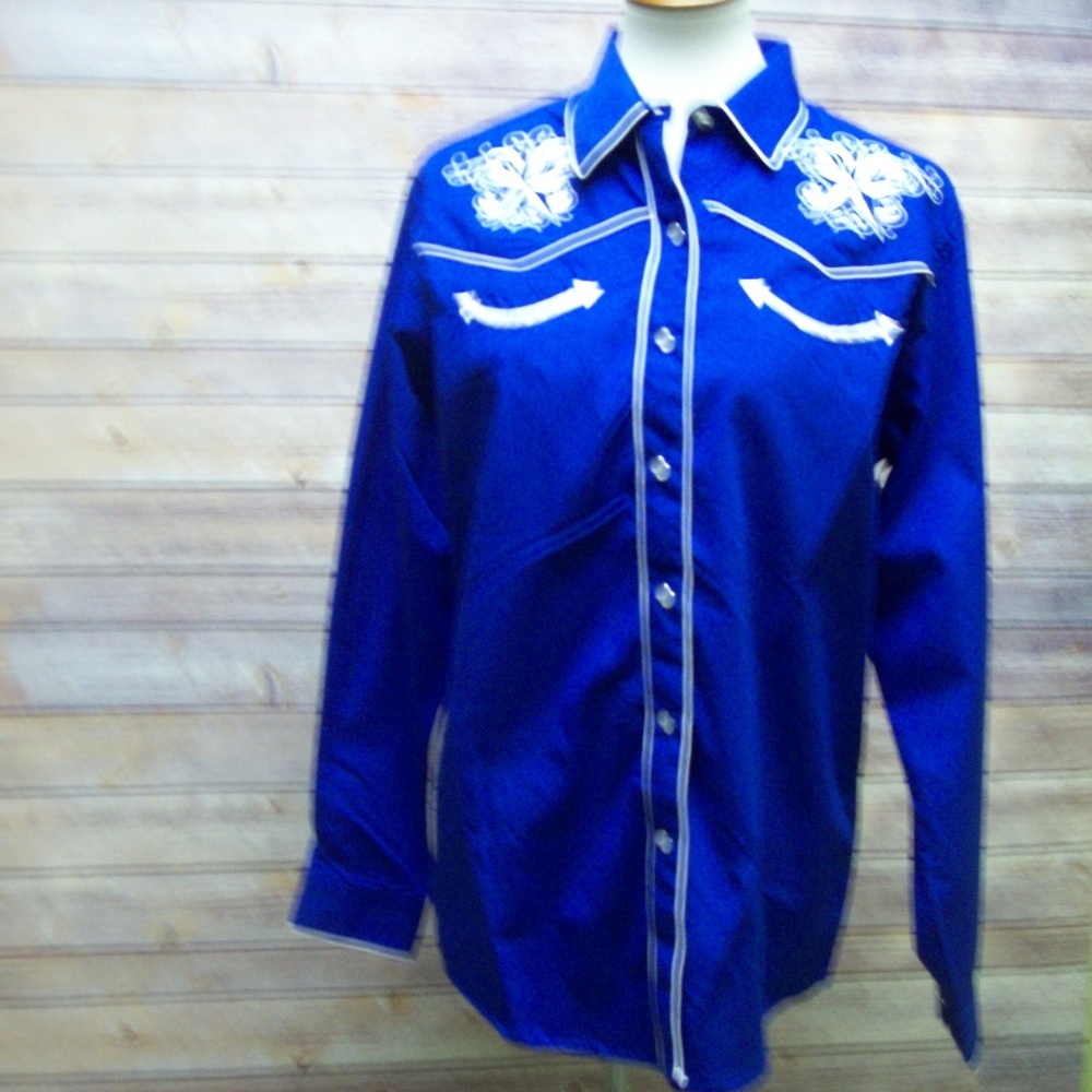 NWT Women’s Blue Western Express Snap Shirt w/Star